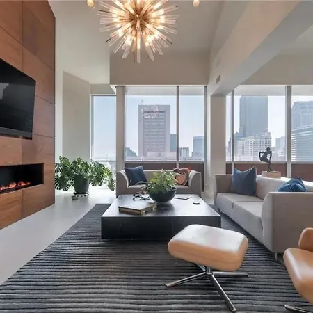 Cleveland Skyline Downtown Penthouse Apartment